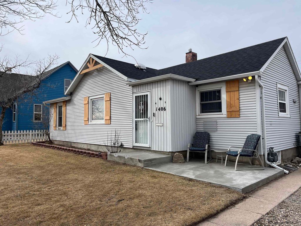 1406 E 19TH ST, Cheyenne, WY 82001