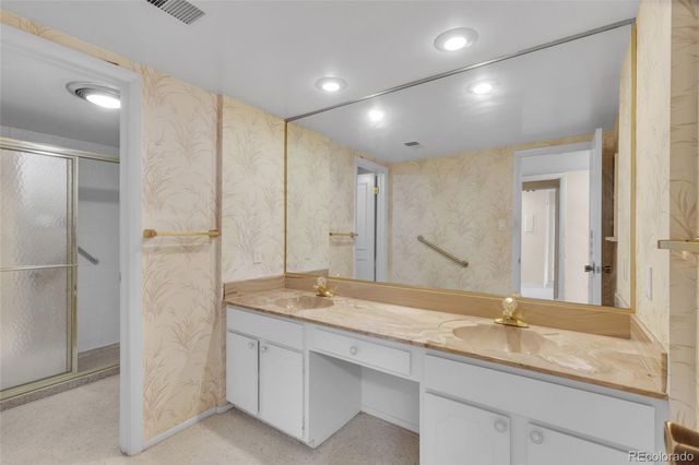 3511 S Hillcrest Drive 4, Denver, CO 80237