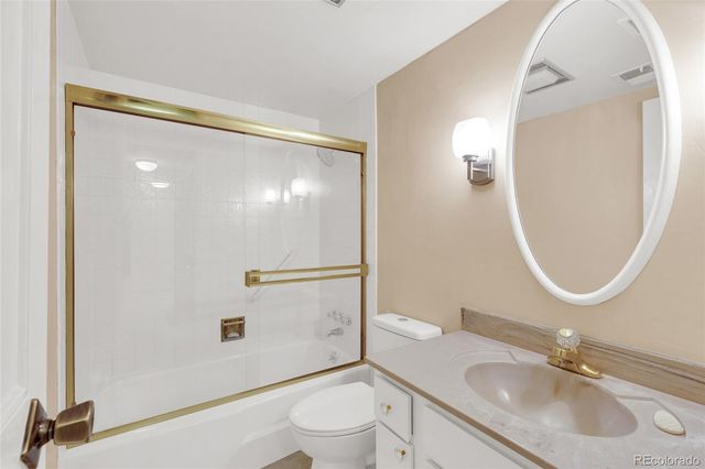 3511 S Hillcrest Drive 4, Denver, CO 80237