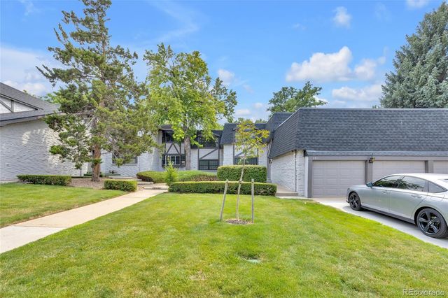 3511 S Hillcrest Drive 4, Denver, CO 80237