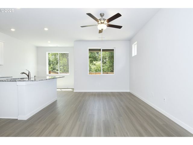 951 Ne 14TH St, Battle Ground, WA 98604