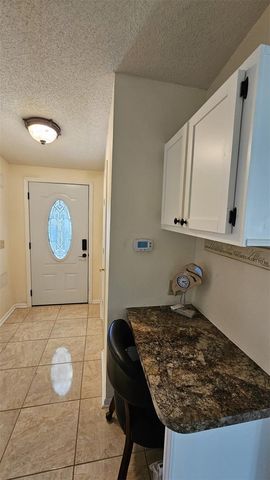 933 OLEANDER STREET, Lady Lake, FL 32159