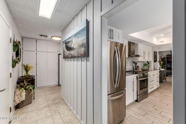 13047 W LIMEWOOD Drive, Sun City West, AZ 85375