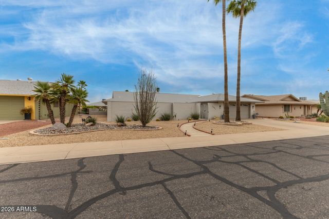13047 W LIMEWOOD Drive, Sun City West, AZ 85375