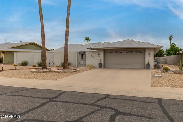 13047 W LIMEWOOD Drive, Sun City West, AZ 85375