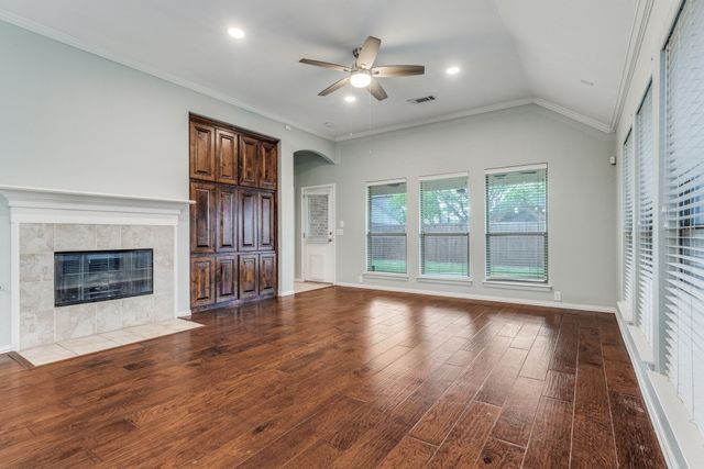 2472 Deerwood Drive, Little Elm, TX 75068