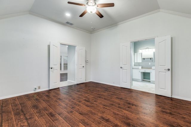 2472 Deerwood Drive, Little Elm, TX 75068