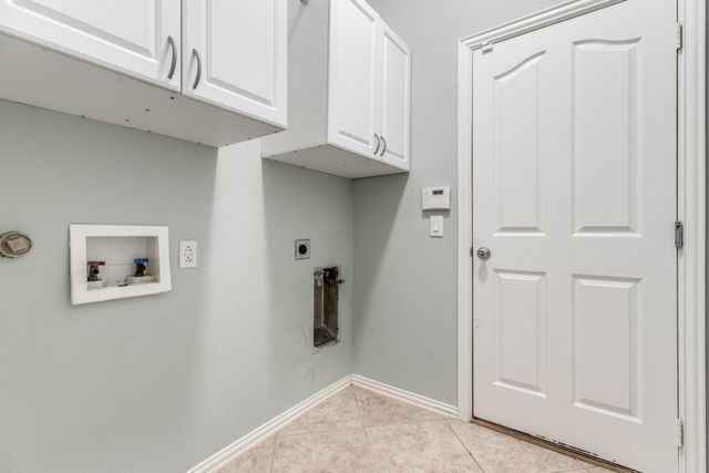 2472 Deerwood Drive, Little Elm, TX 75068