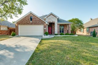 2472 Deerwood Drive, Little Elm, TX 75068