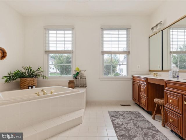 5923 INTERLACHEN CT, Haymarket, VA 20169