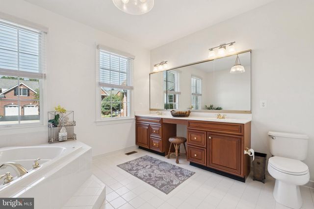 5923 INTERLACHEN CT, Haymarket, VA 20169