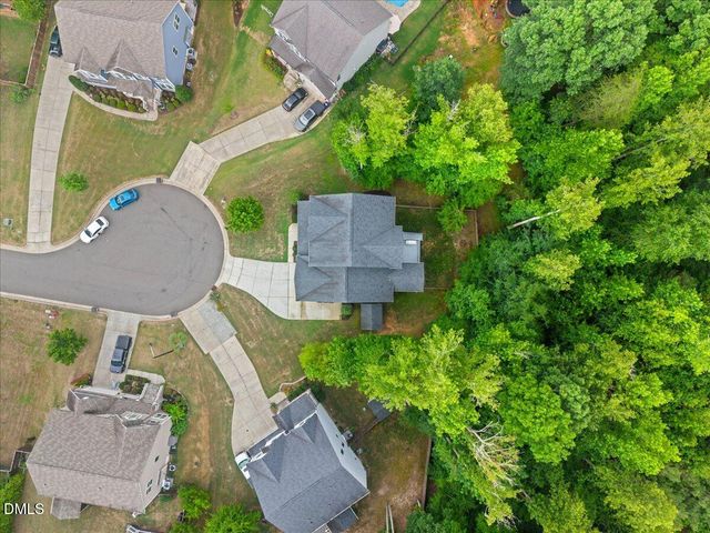 1550 Village Grove Court, Hillsborough, NC 27278