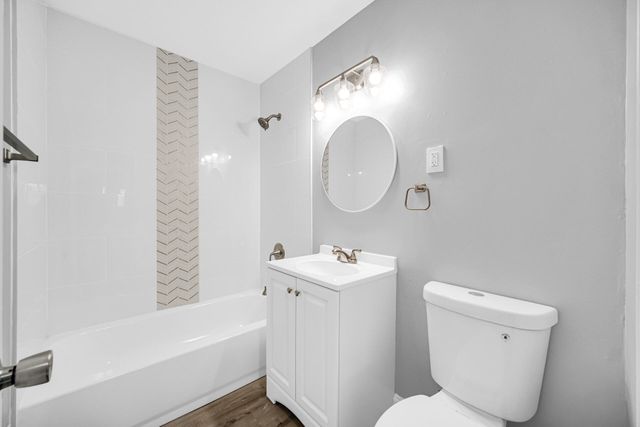 699 State Street, Gary, IN 46403