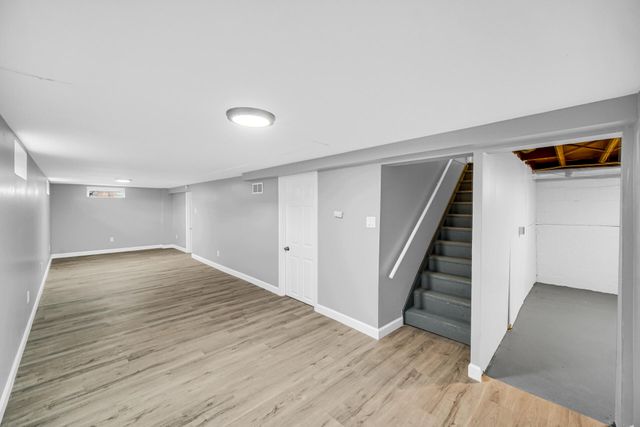 699 State Street, Gary, IN 46403