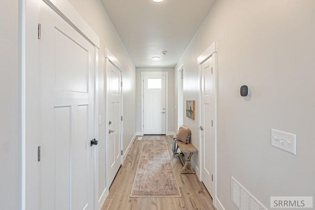 6455 Ender Ln, Idaho Falls, ID 83401