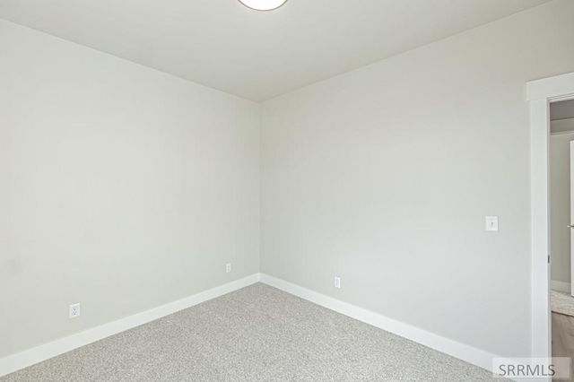 6455 Ender Ln, Idaho Falls, ID 83401