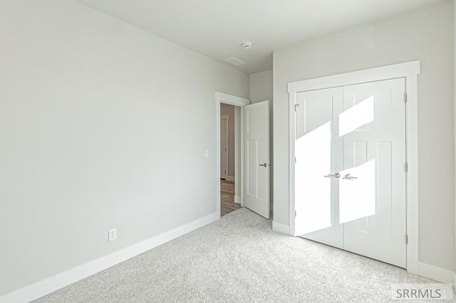 6455 Ender Ln, Idaho Falls, ID 83401