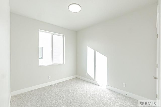 6455 Ender Ln, Idaho Falls, ID 83401