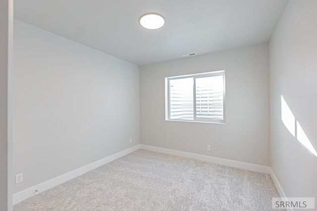 6455 Ender Ln, Idaho Falls, ID 83401