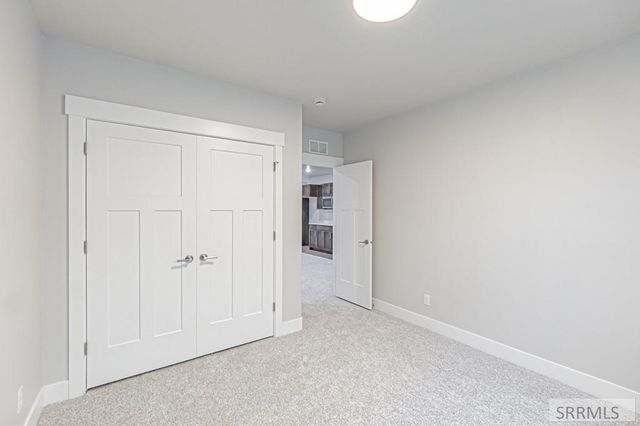 6455 Ender Ln, Idaho Falls, ID 83401