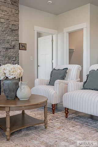 6455 Ender Ln, Idaho Falls, ID 83401