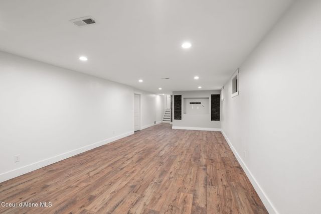 10107 E 39th Ave, Spokane Valley, WA 99206