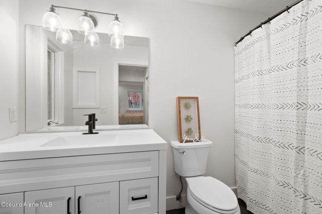 10107 E 39th Ave, Spokane Valley, WA 99206