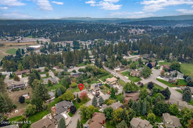 10107 E 39th Ave, Spokane Valley, WA 99206