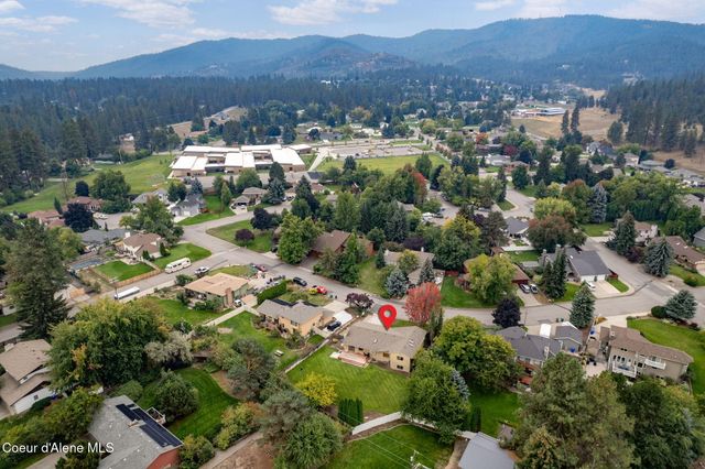 10107 E 39th Ave, Spokane Valley, WA 99206