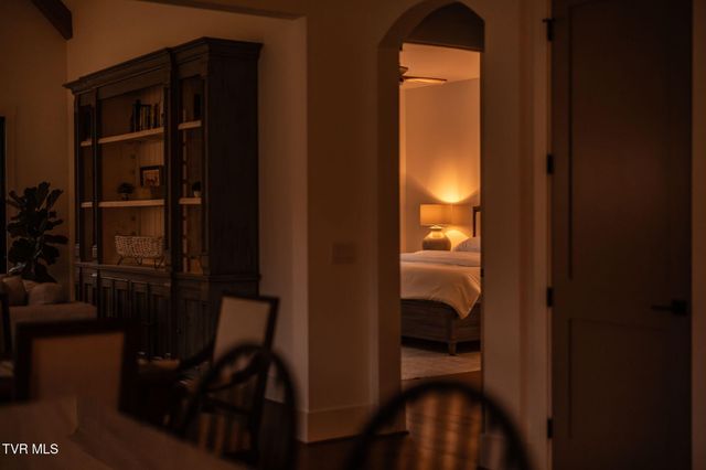 302 Huntington Way, Johnson City, TN 37604