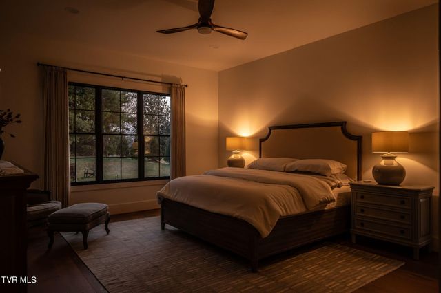 302 Huntington Way, Johnson City, TN 37604