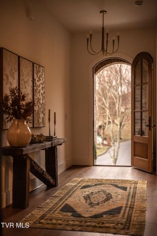 302 Huntington Way, Johnson City, TN 37604