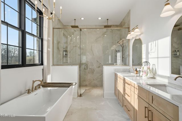 302 Huntington Way, Johnson City, TN 37604