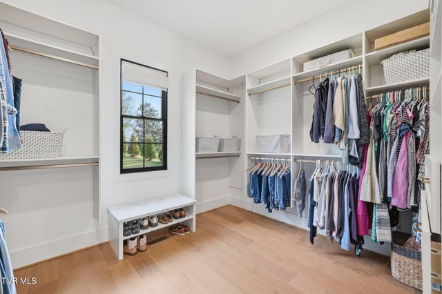 302 Huntington Way, Johnson City, TN 37604