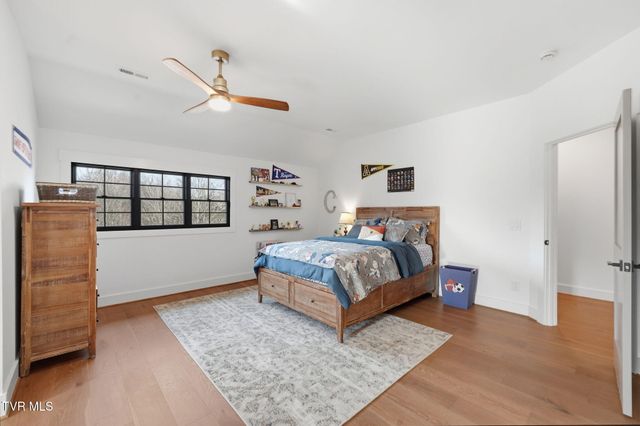 302 Huntington Way, Johnson City, TN 37604