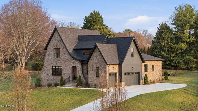 302 Huntington Way, Johnson City, TN 37604