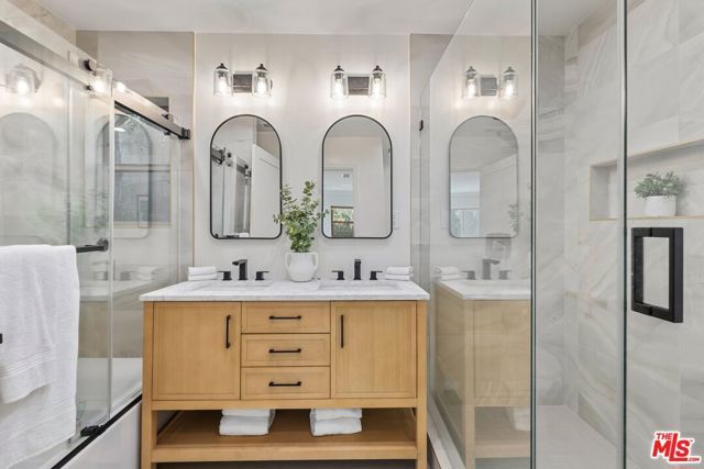 3945 Franklin Street, La Crescenta, CA 91214