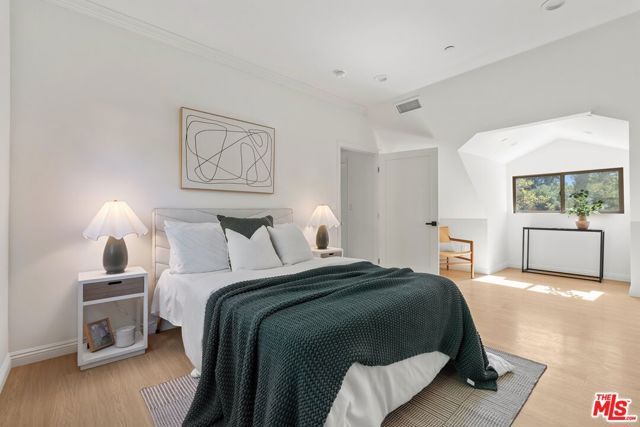 3945 Franklin Street, La Crescenta, CA 91214