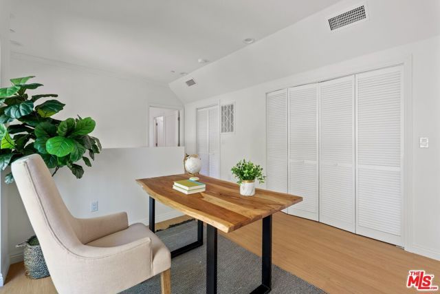 3945 Franklin Street, La Crescenta, CA 91214