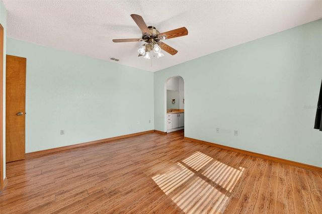 1780 HEATHER STREET, Mount Dora, FL 32757