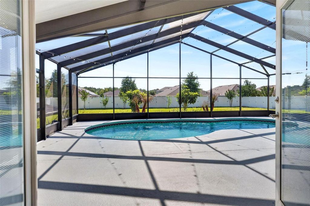 Image 39 of property listing at 1780 HEATHER STREET, Mount Dora, FL 32757