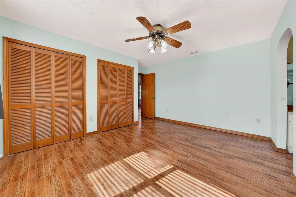 Image 45 of property listing at 1780 HEATHER STREET, Mount Dora, FL 32757