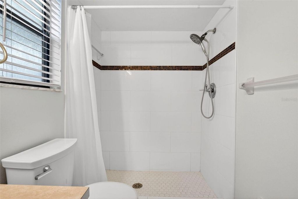 Image 53 of property listing at 1780 HEATHER STREET, Mount Dora, FL 32757