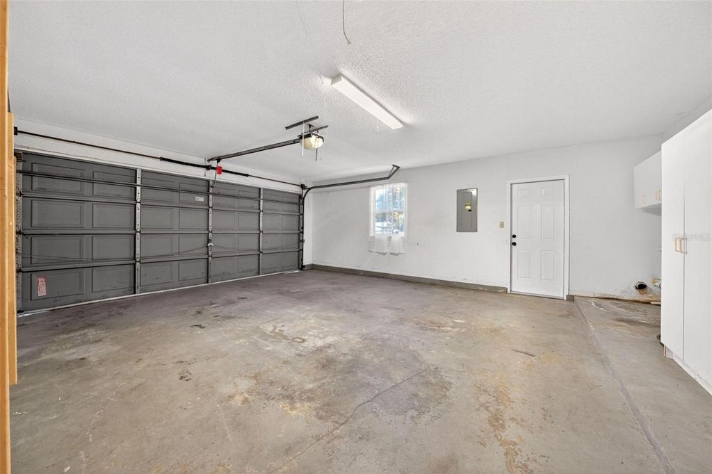 Image 64 of property listing at 1780 HEATHER STREET, Mount Dora, FL 32757