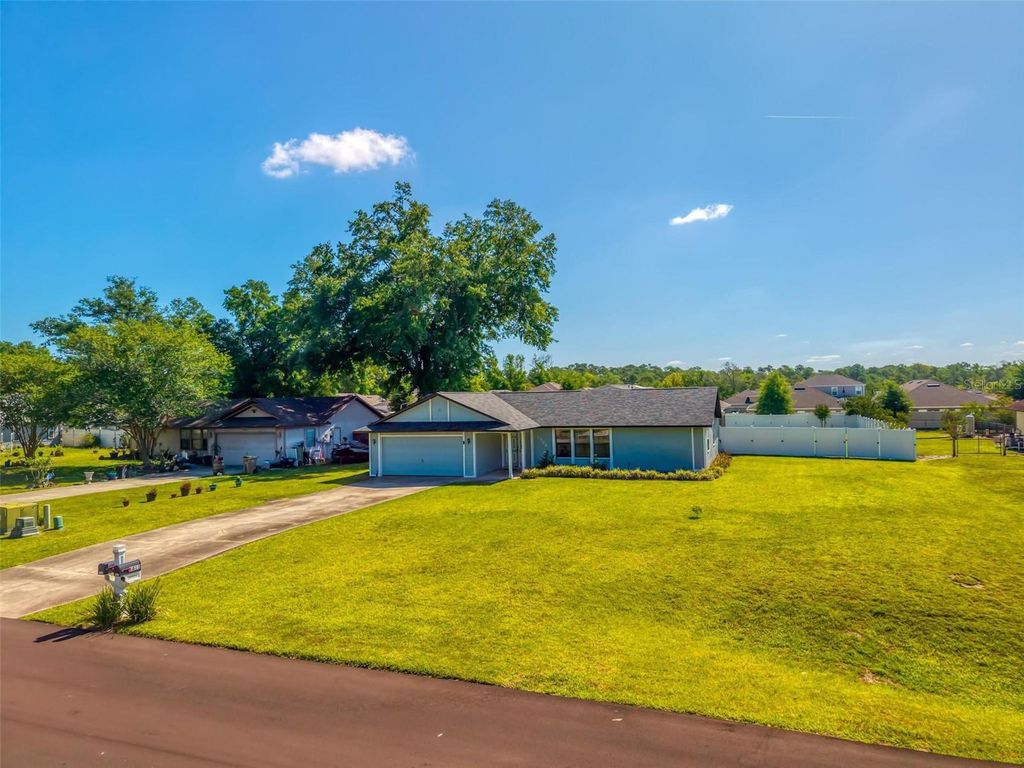 Image 67 of property listing at 1780 HEATHER STREET, Mount Dora, FL 32757