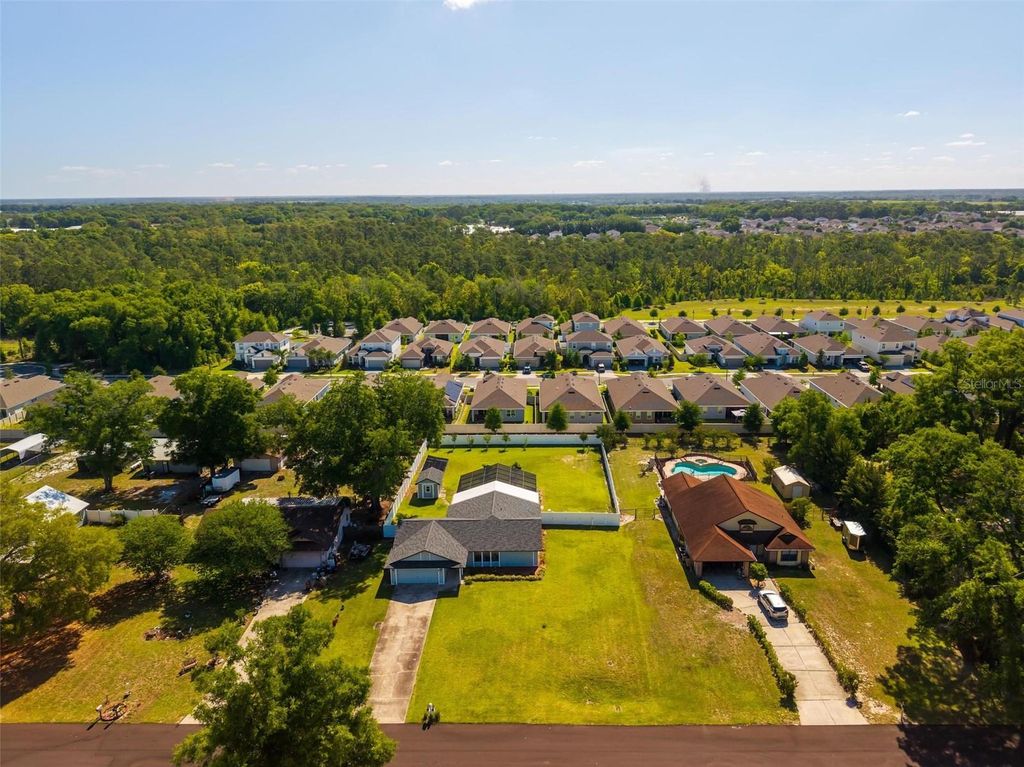 Image 71 of property listing at 1780 HEATHER STREET, Mount Dora, FL 32757