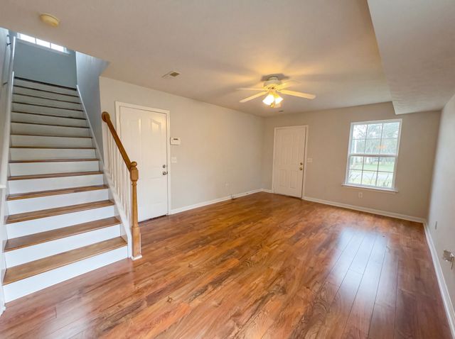 309 Dorchester Dr, Christiana, TN 37037