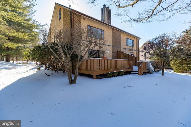 135 FALCON LN, Wilmington, DE 19808