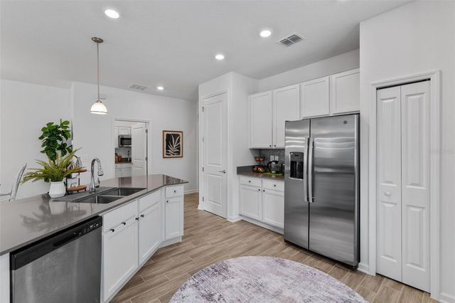 3072 BLUE BONNET LANE, Osteen, FL 32764