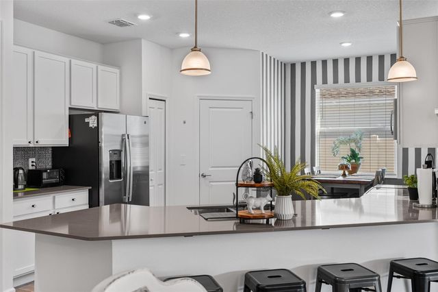 3072 BLUE BONNET LANE, Osteen, FL 32764